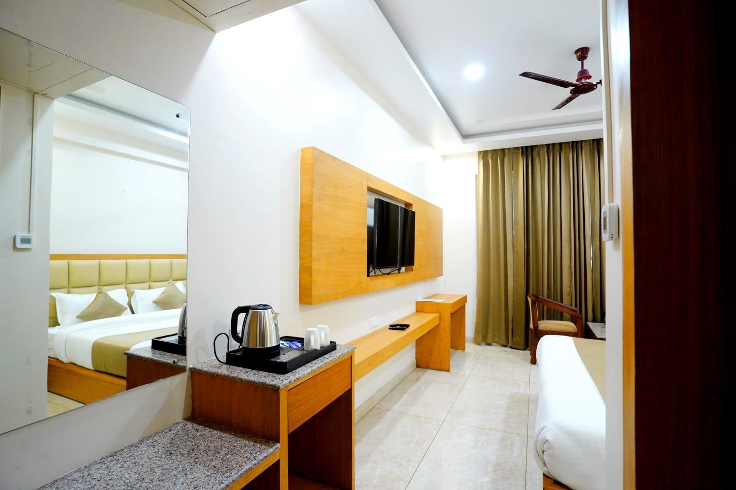 Hotel Amansara Lucknow Dış mekan fotoğraf